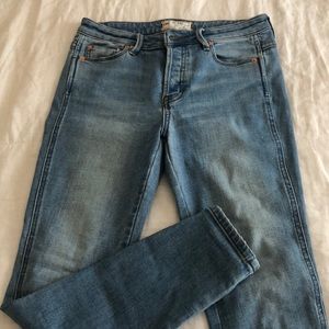 Free people- light wash skinny jeans